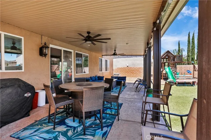 34900 Old Vine Court, Winchester, California 92596