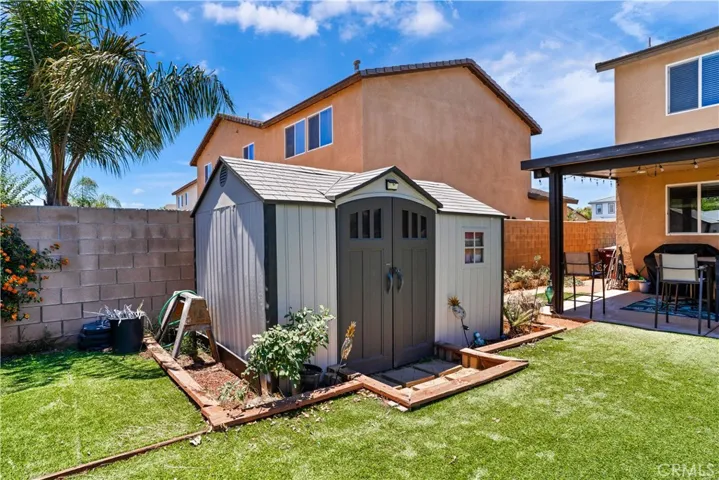 34900 Old Vine Court, Winchester, California 92596