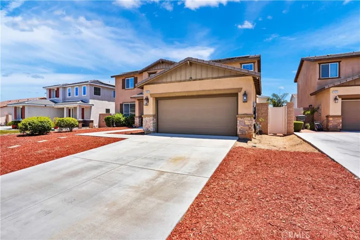 34900 Old Vine Court, Winchester, California 92596