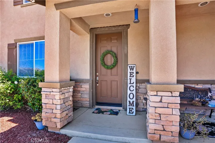 34900 Old Vine Court, Winchester, California 92596