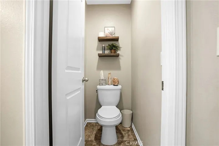 34900 Old Vine Court, Winchester, California 92596