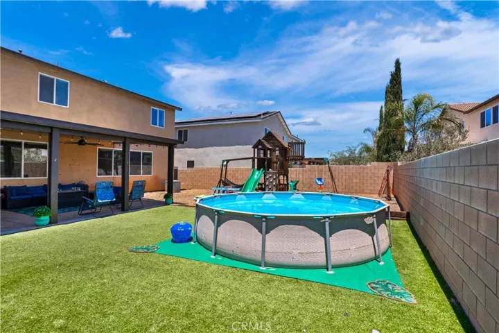 34900 Old Vine Court, Winchester, California 92596