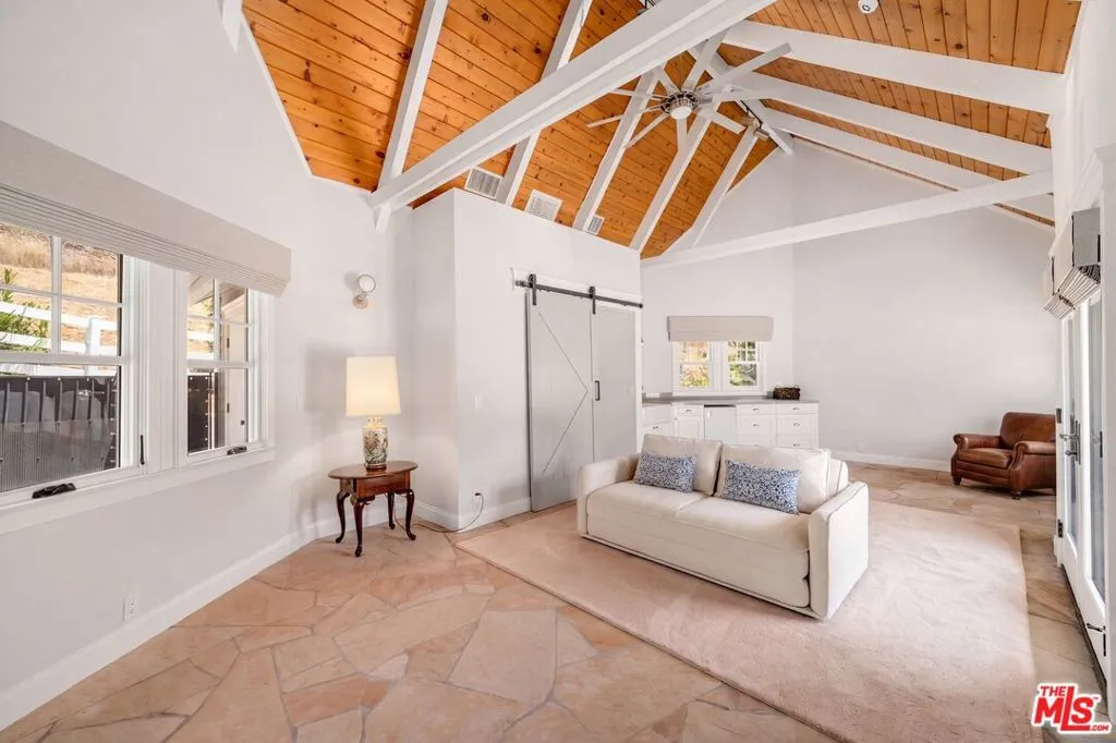 Pool Room/Cabana/Guest House
