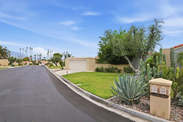 3-web-or-mls-P1189335 Jordan Hernandez