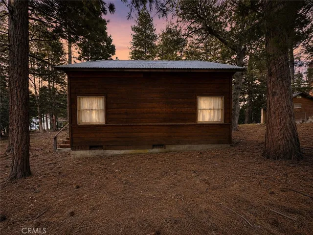 25400 Marion Ridge Dr, Idyllwild, California 92549
