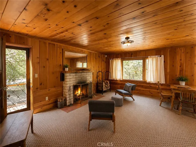 25400 Marion Ridge Dr, Idyllwild, California 92549