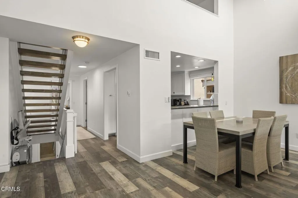 37-web-or-mls-3908OceanDr036