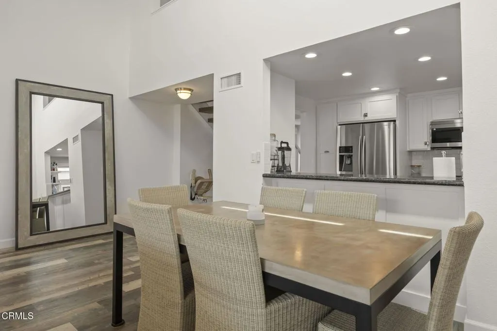 36-web-or-mls-3908OceanDr030