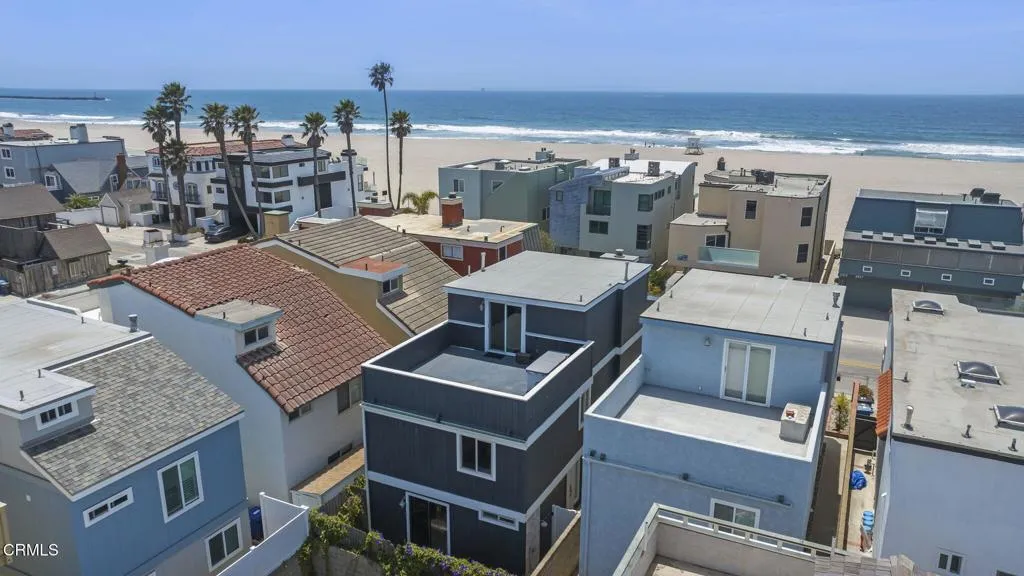 53-web-or-mls-3908OceanDr-AER022