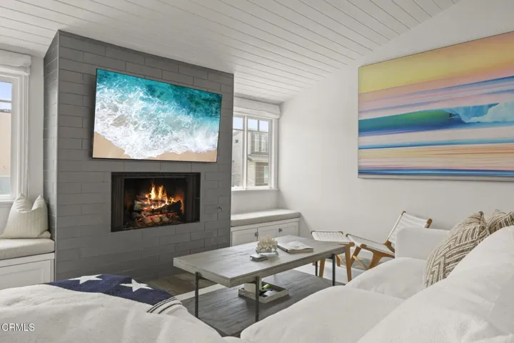 32-web-or-mls-3908OceanDr021