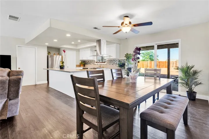 21330 Ramona, Apple Valley, California 92307