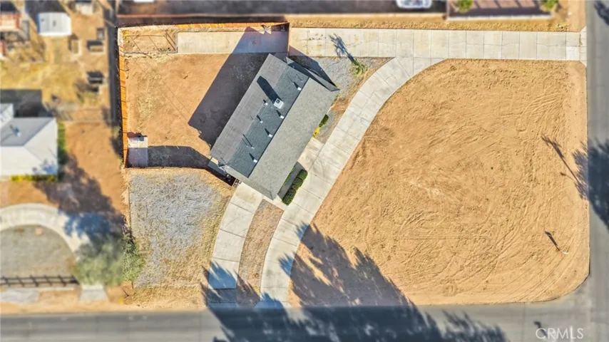 21330 Ramona, Apple Valley, California 92307