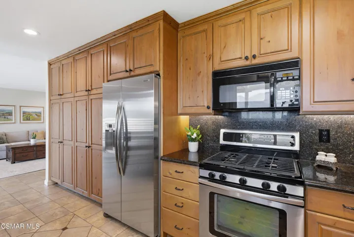 91 Cindy Ave Newbury Park-21