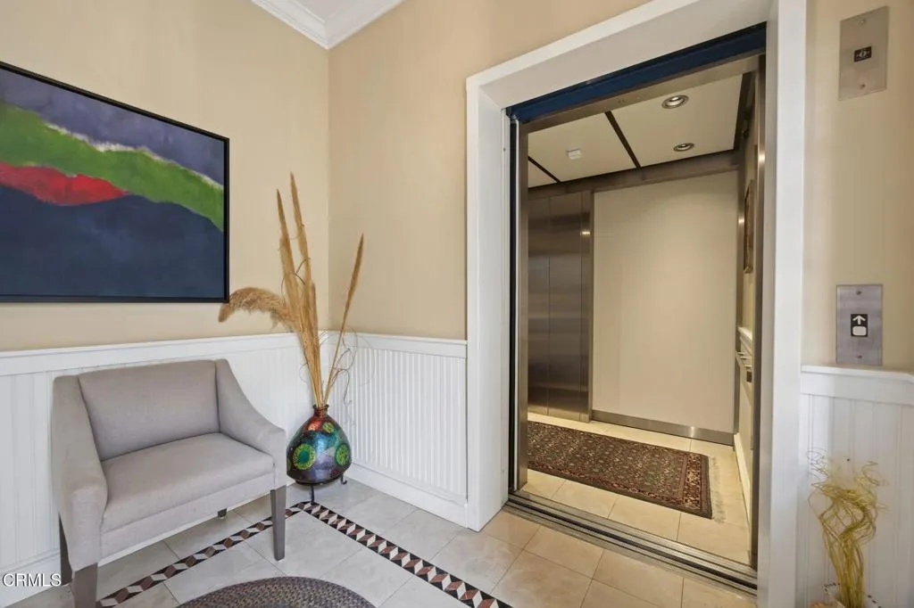 5-web-or-mls-Upmarket Media-1753Eme143