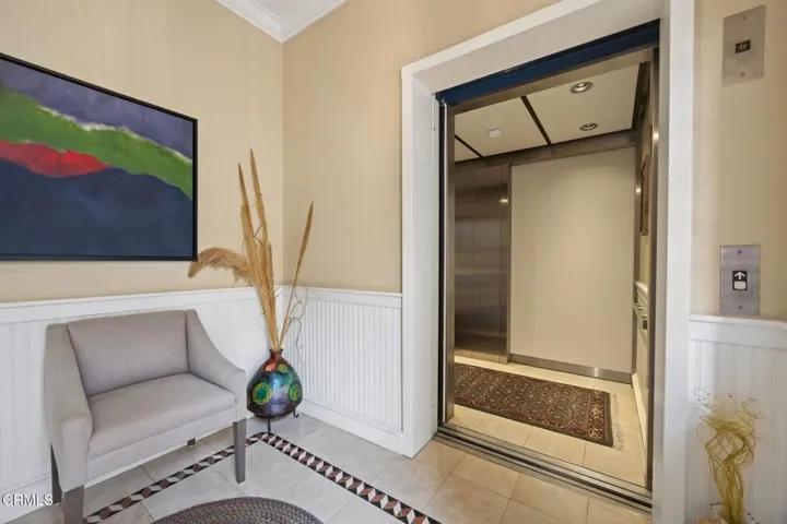 5-web-or-mls-Upmarket Media-1753Eme143