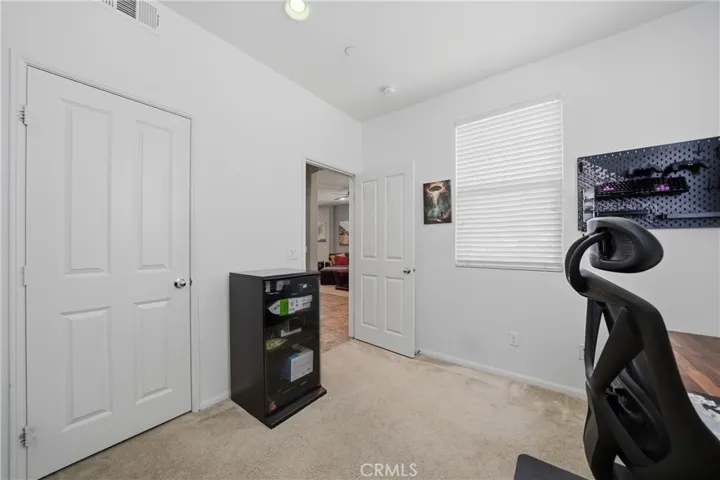 16001 Chase 68, Fontana, California 92336