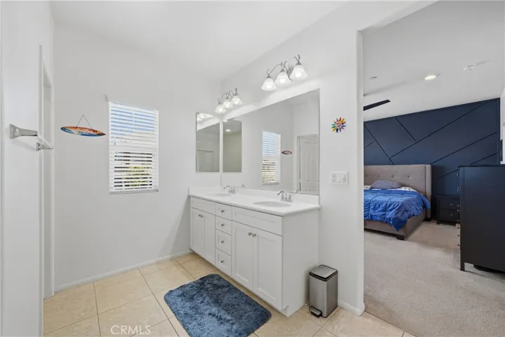 16001 Chase 68, Fontana, California 92336