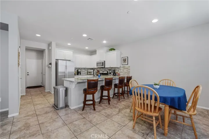 16001 Chase 68, Fontana, California 92336