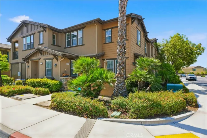 16001 Chase 68, Fontana, California 92336