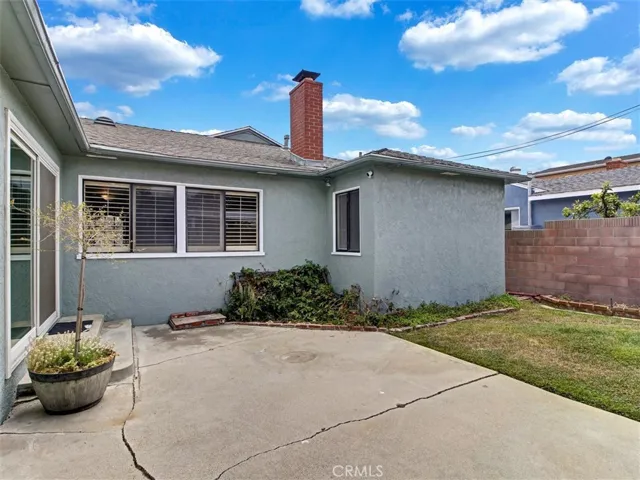 16613 Glenburn, Torrance, California 90504