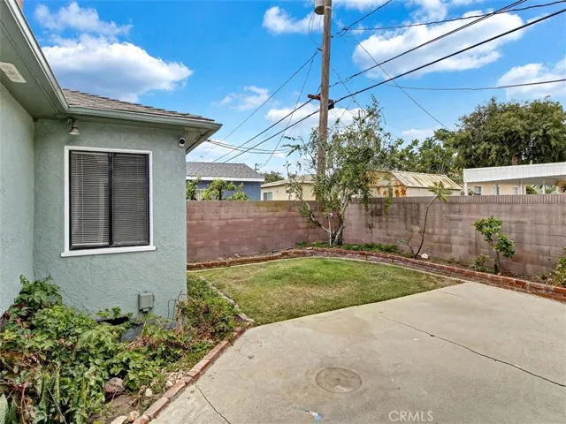 16613 Glenburn, Torrance, California 90504