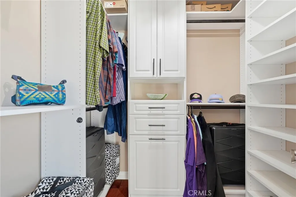 Master closet Master closet
