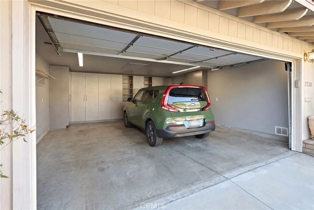 2 car garage 2 car garage