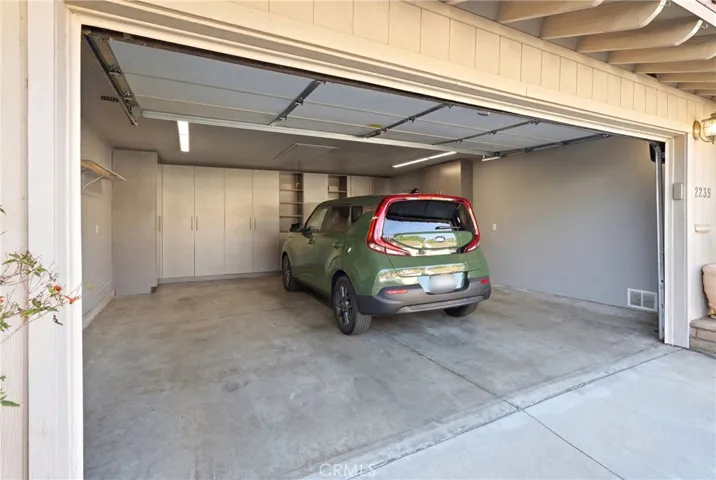2 car garage