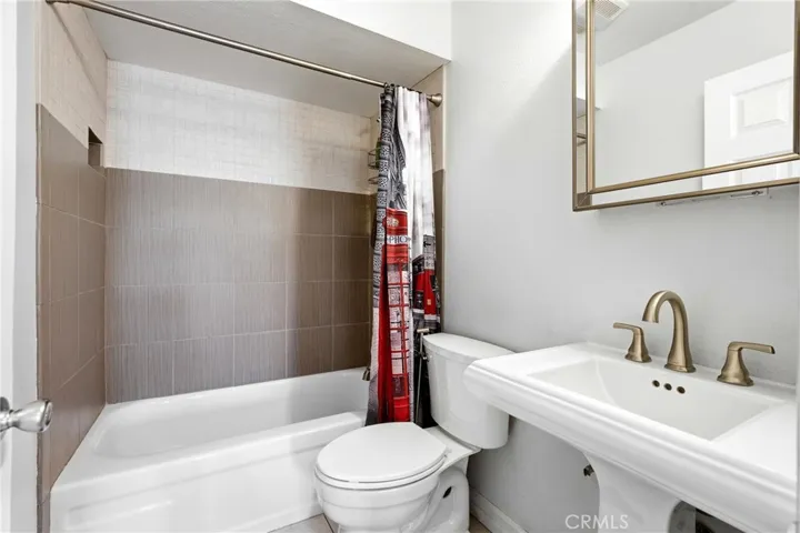 3rd bathroom on 1st floor