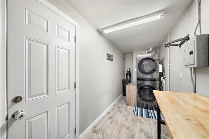 Extra Large Inside Laundry Room / Hobby Room