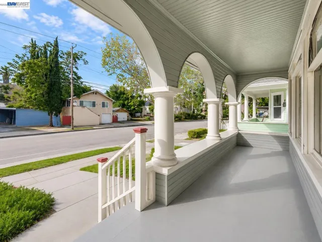 335 E Saint John, San Jose, California 95112