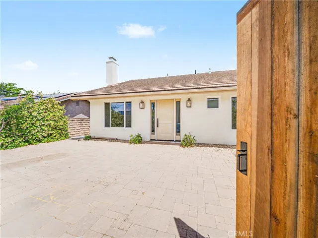 28817 Barragan, Agoura Hills, California 91301