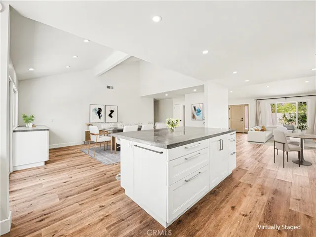 28817 Barragan, Agoura Hills, California 91301