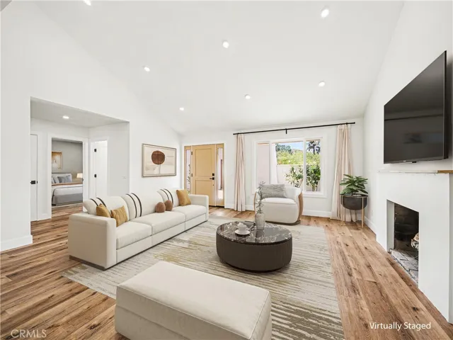 28817 Barragan, Agoura Hills, California 91301