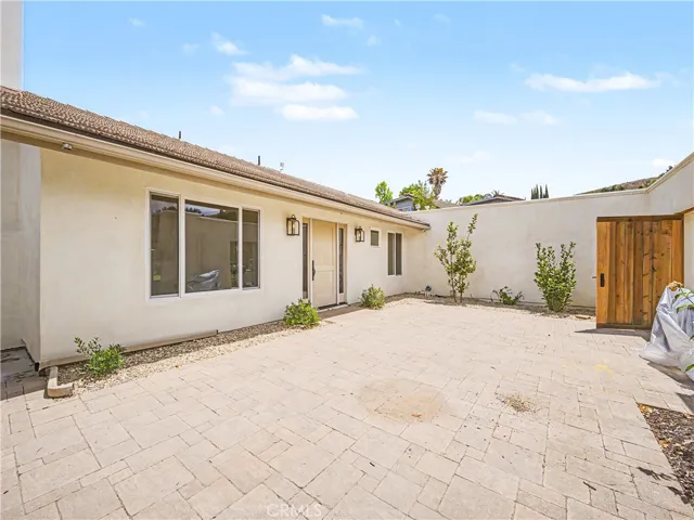 28817 Barragan, Agoura Hills, California 91301