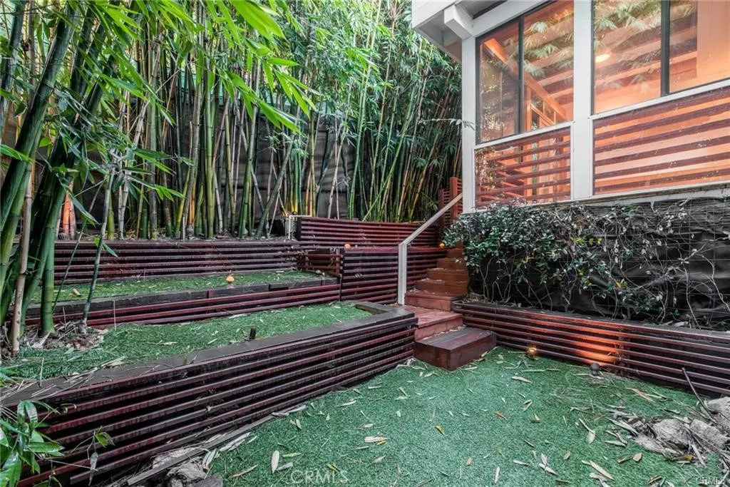 Side yard