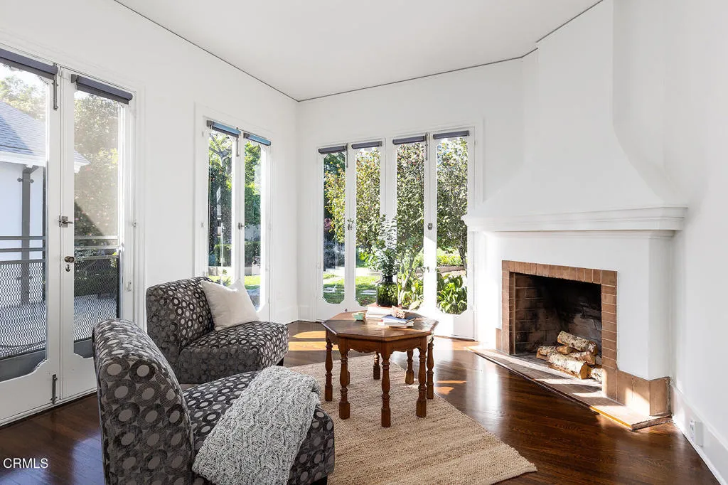1275 New York Dr 046-mls