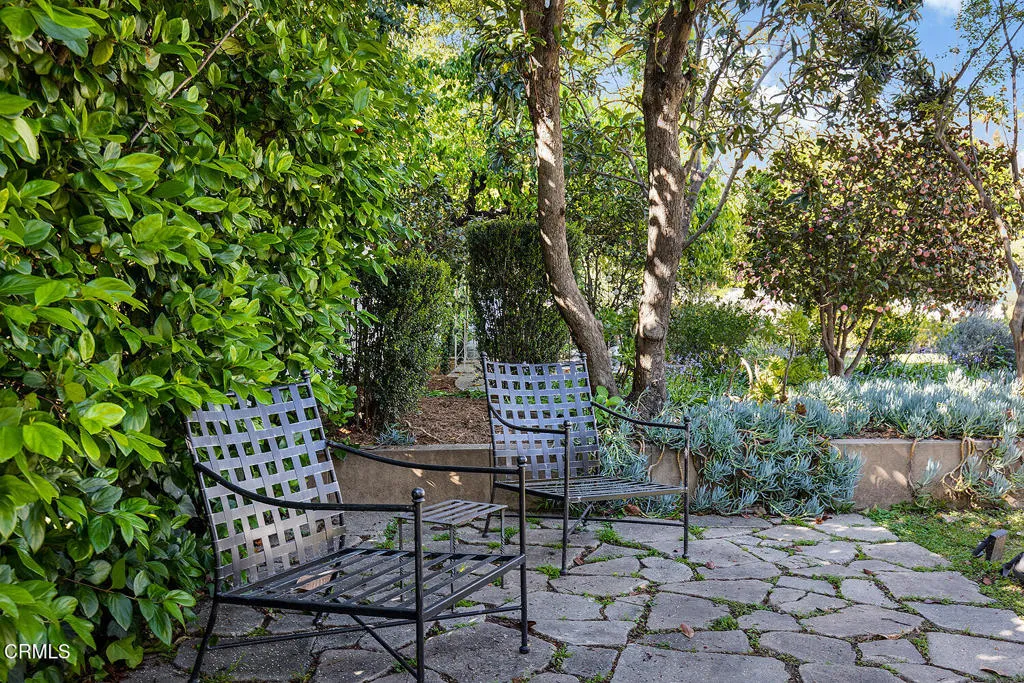 1275 New York Dr 057-mls