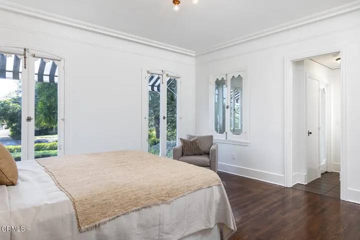 1275 New York Dr 027-mls