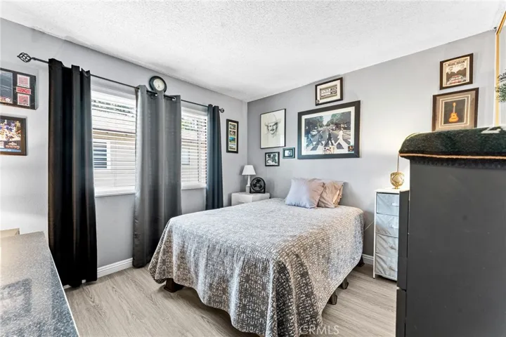 Secondary bedroom