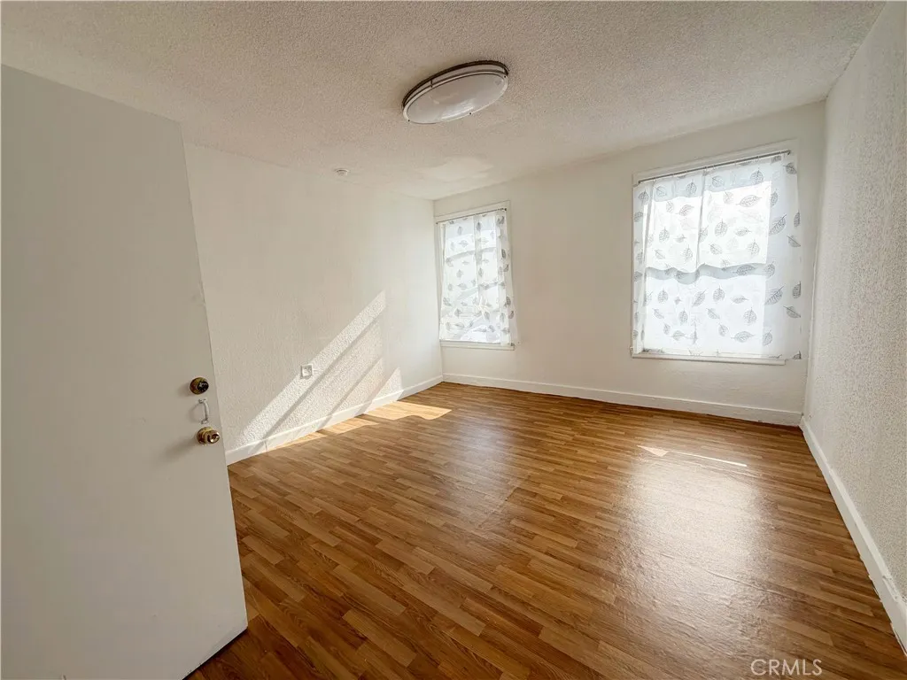 Large windows that provide natural light