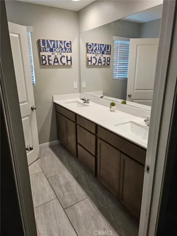 Second bathroom upstairs