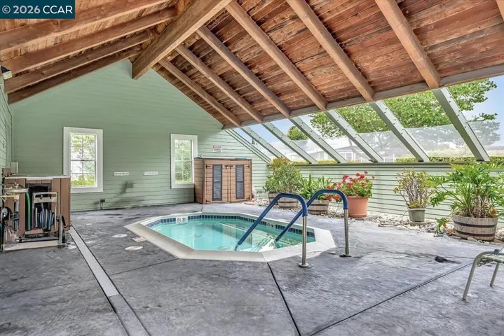 527 Mill Pond Drive, San Jose, California 95125