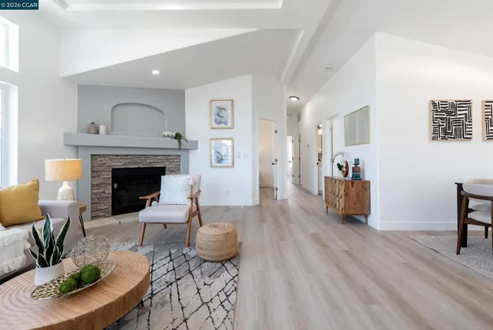 527 Mill Pond Drive, San Jose, California 95125