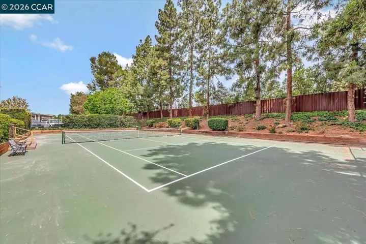 527 Mill Pond Drive, San Jose, California 95125