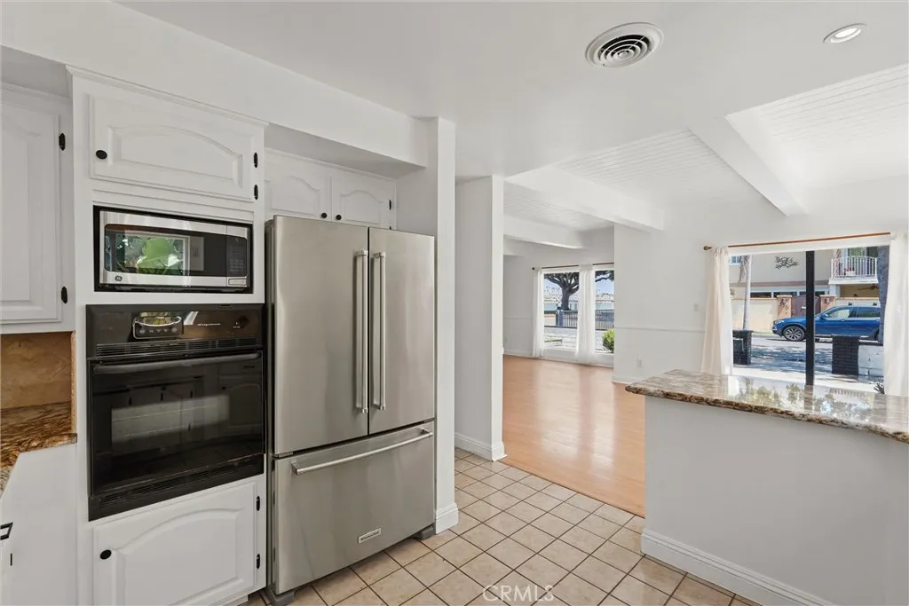 Open concept kitchen