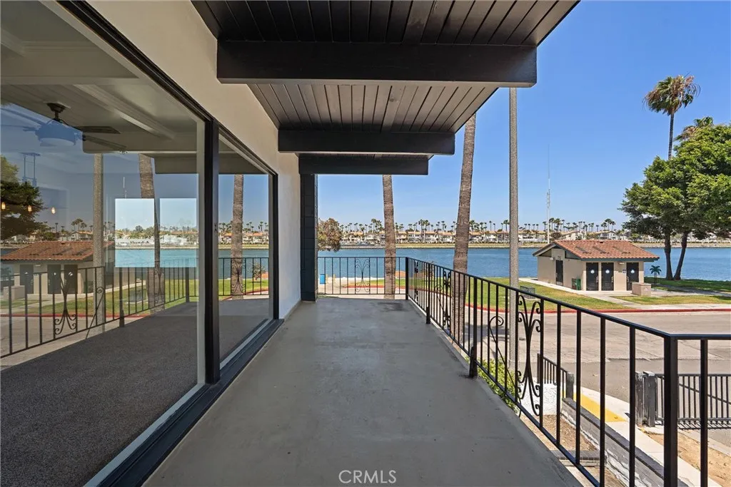 Large Upstairs Patio overlooking the water