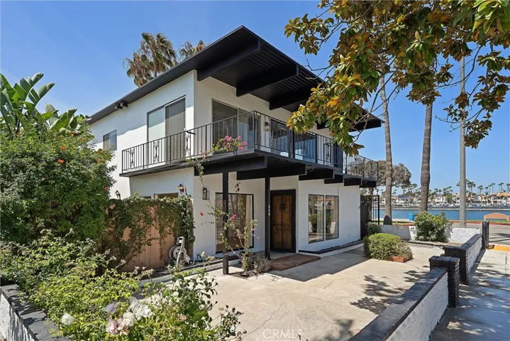 337 La Verne