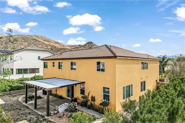 7153 Gypsum, Jurupa Valley, California 92509