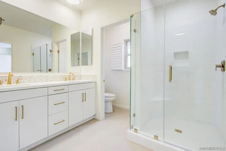 112 Excursion, Irvine, California 92618